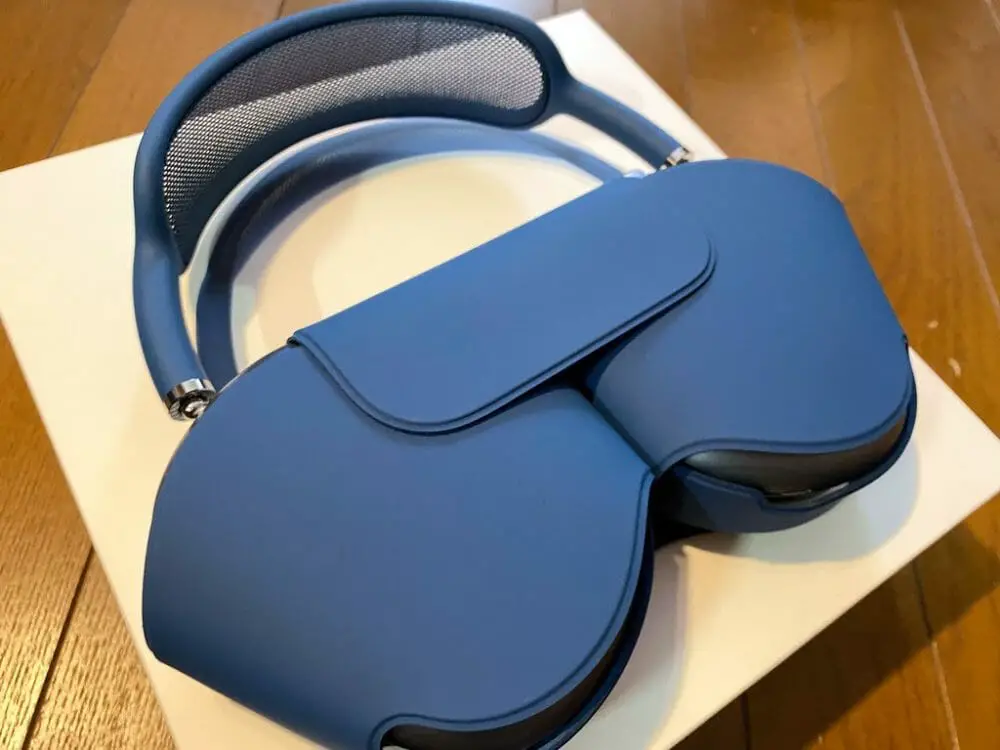 This Is Why You Should Get Apple Headphones & PS4 on A Black Friday 2