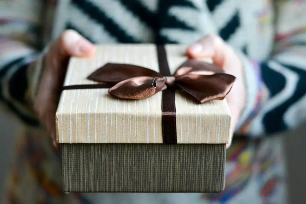 What Are the Best Personalized Xmas Gifts? [Our Top Picks!] 3